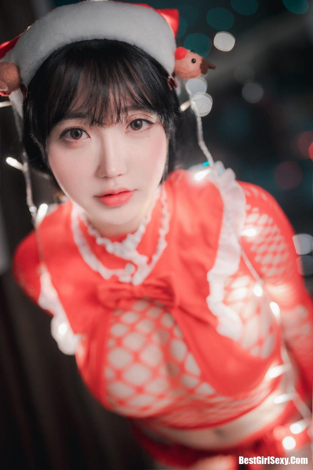DJAWA Son Ye-Eun (손예은) Christmas Special 2021