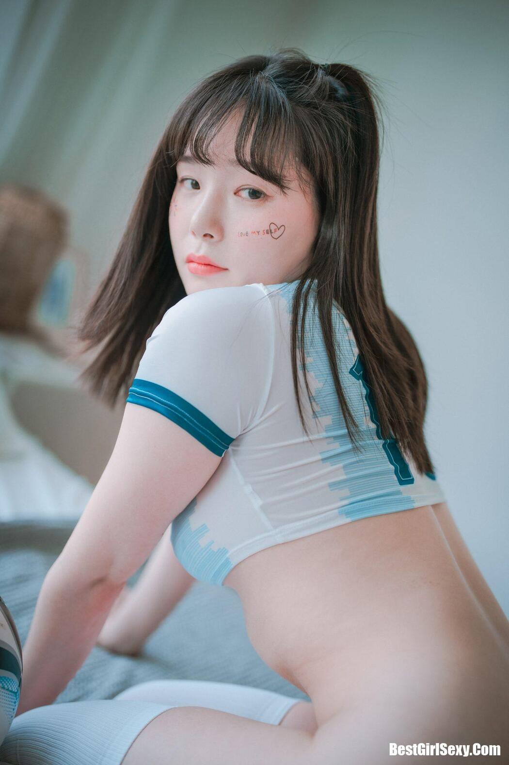 DJAWA Pia (피아) Football Star