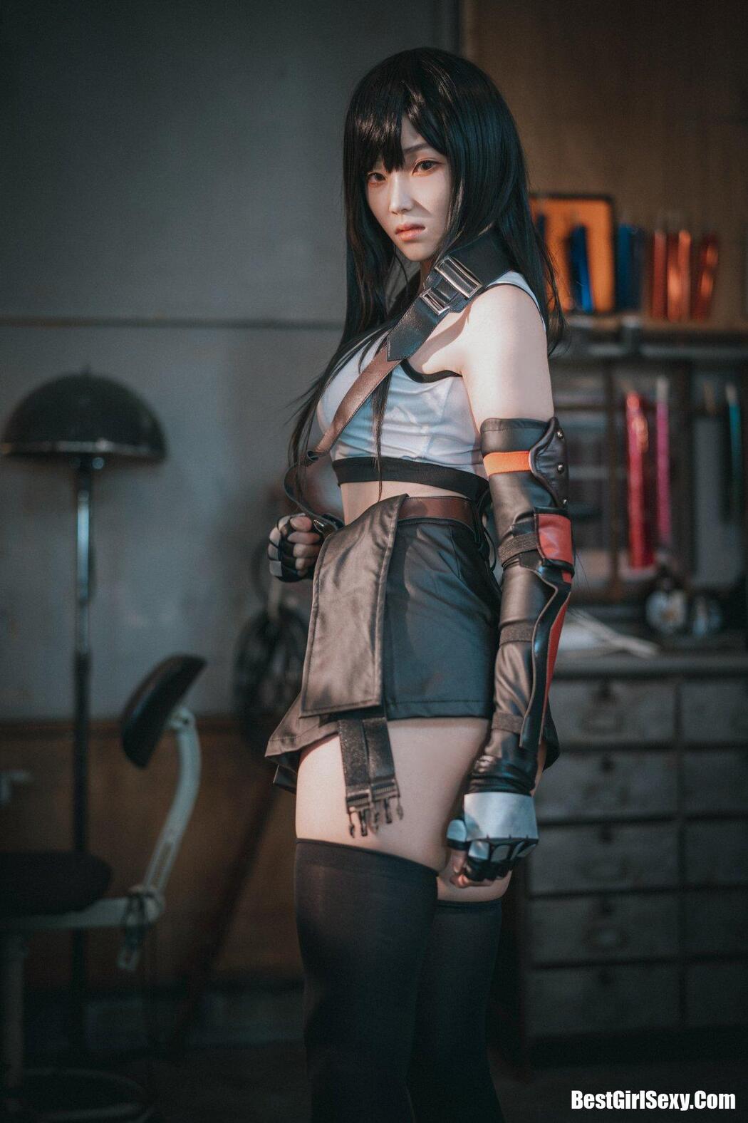 DJAWA 밤비 Tifa Lockhart