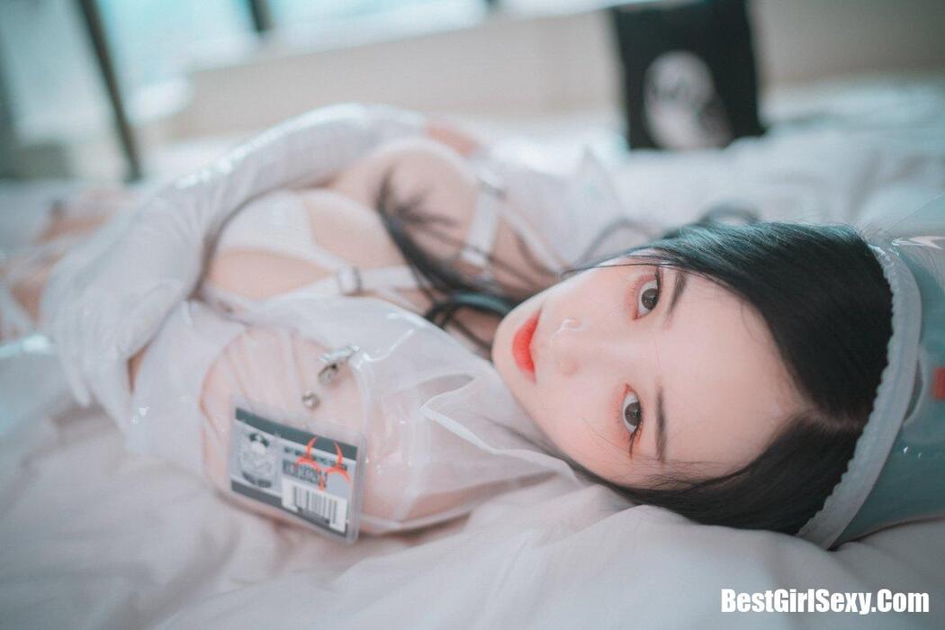 DJAWA 밤비 Nurse Nation (White ver)