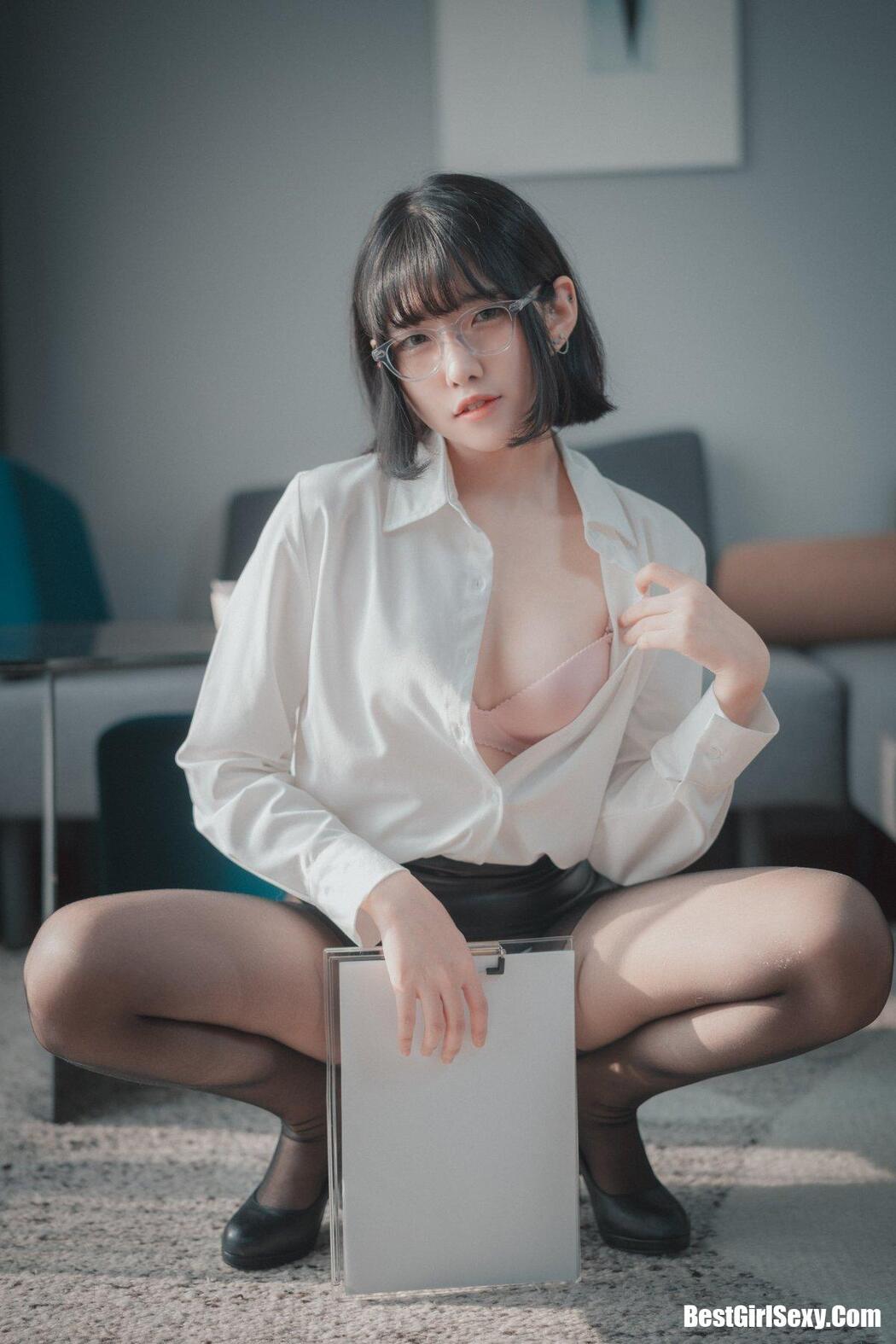 DJAWA 손손 Need Your Approval