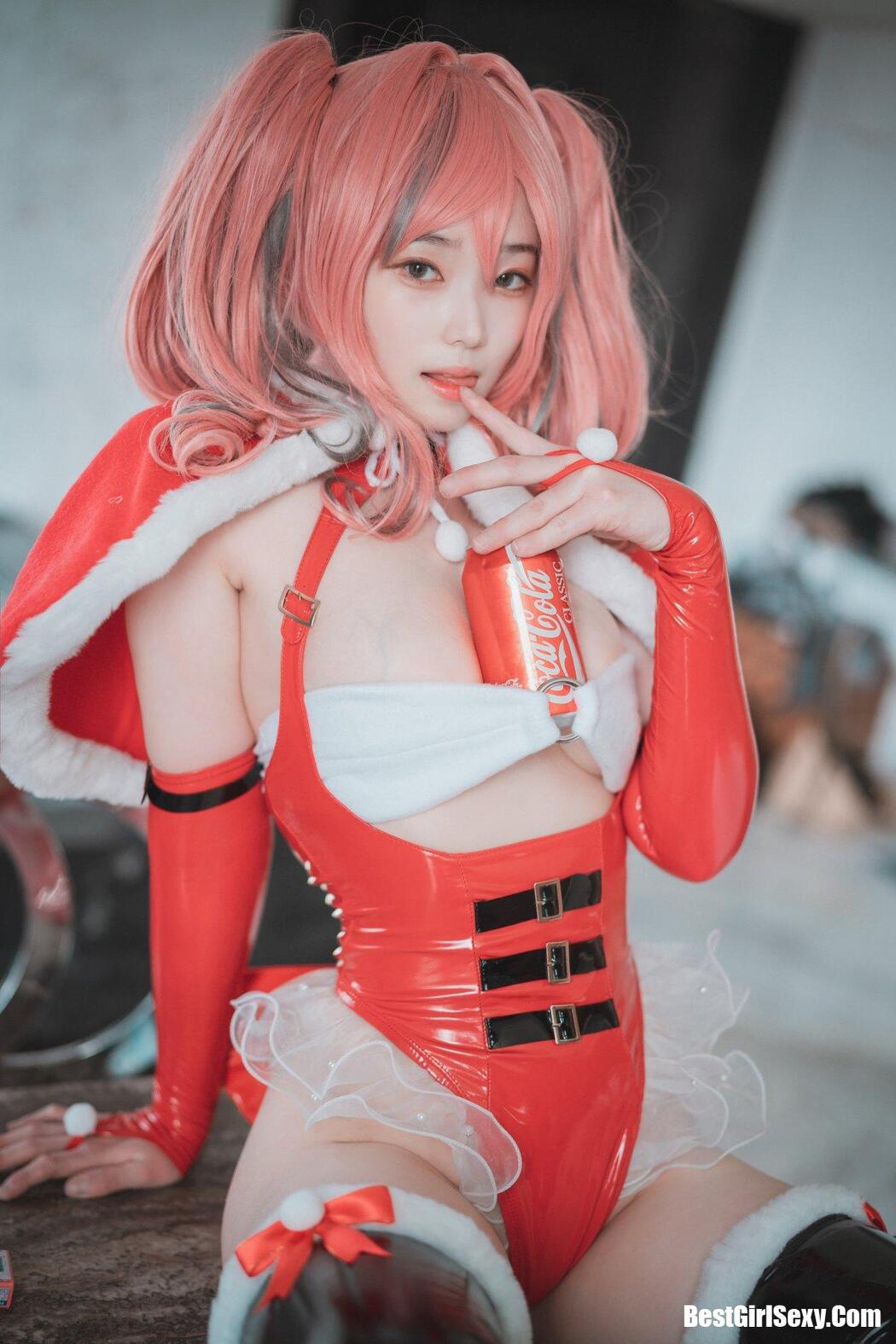 DJAWA 밤비 Santa Girl in the Summer