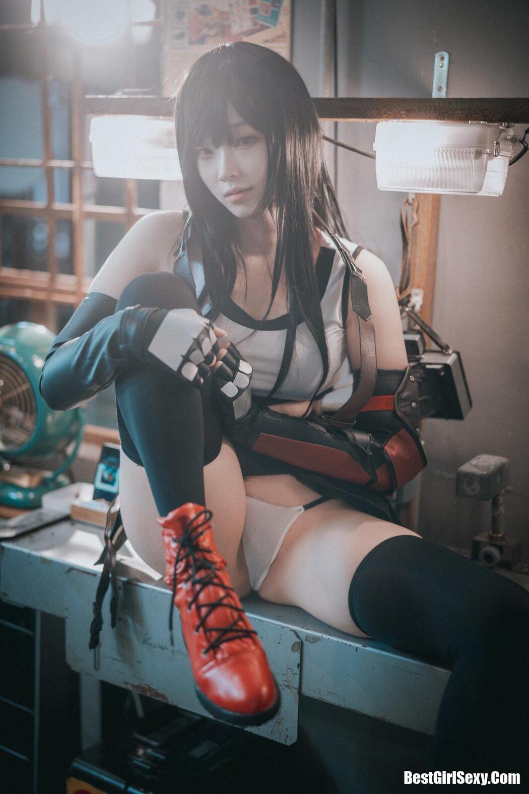 DJAWA 밤비 Tifa Lockhart