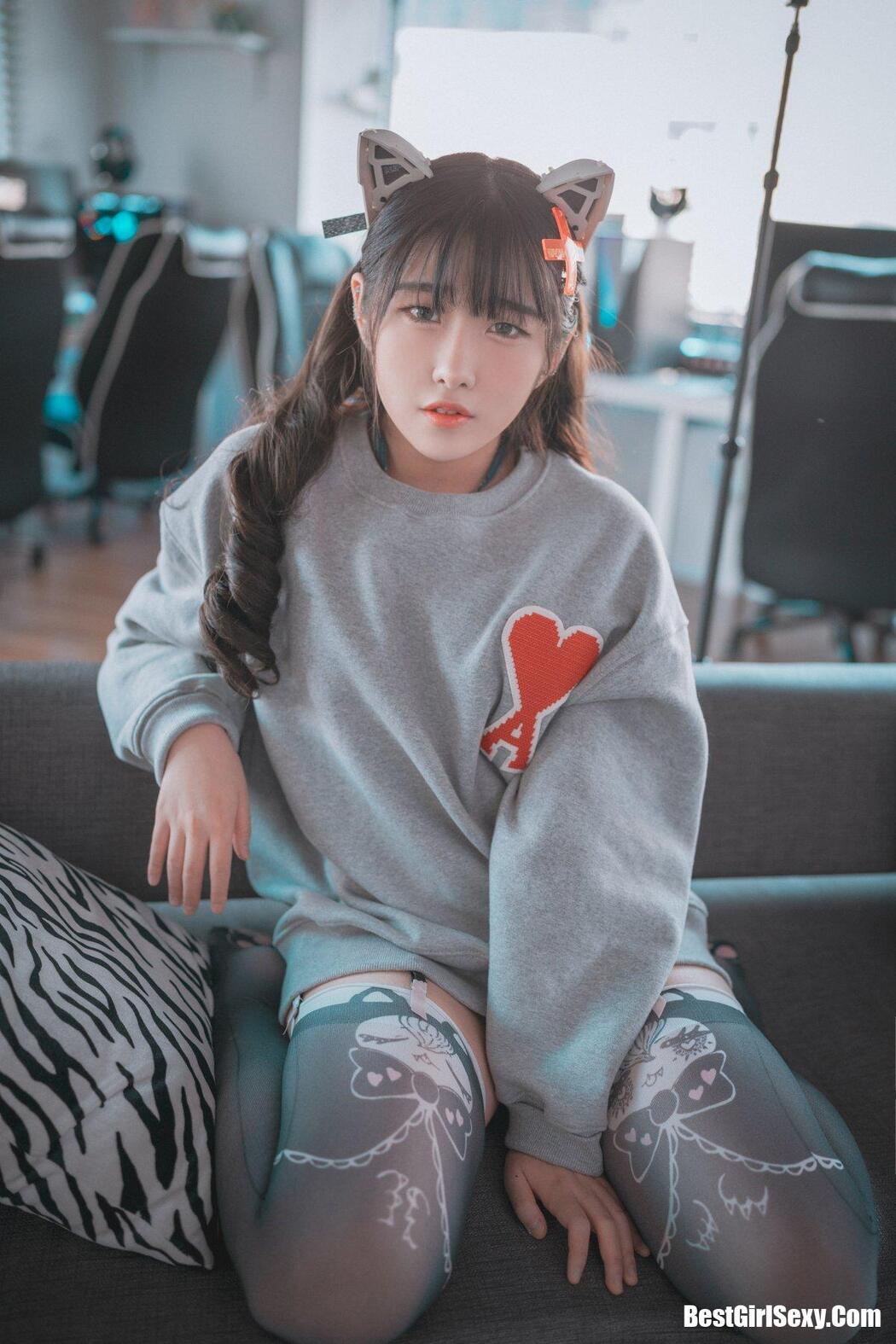 DJAWA 손손 Plug Me In