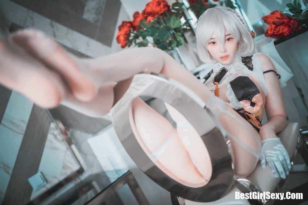 DJAWA 밤비 Azur Lane HMS Sirius