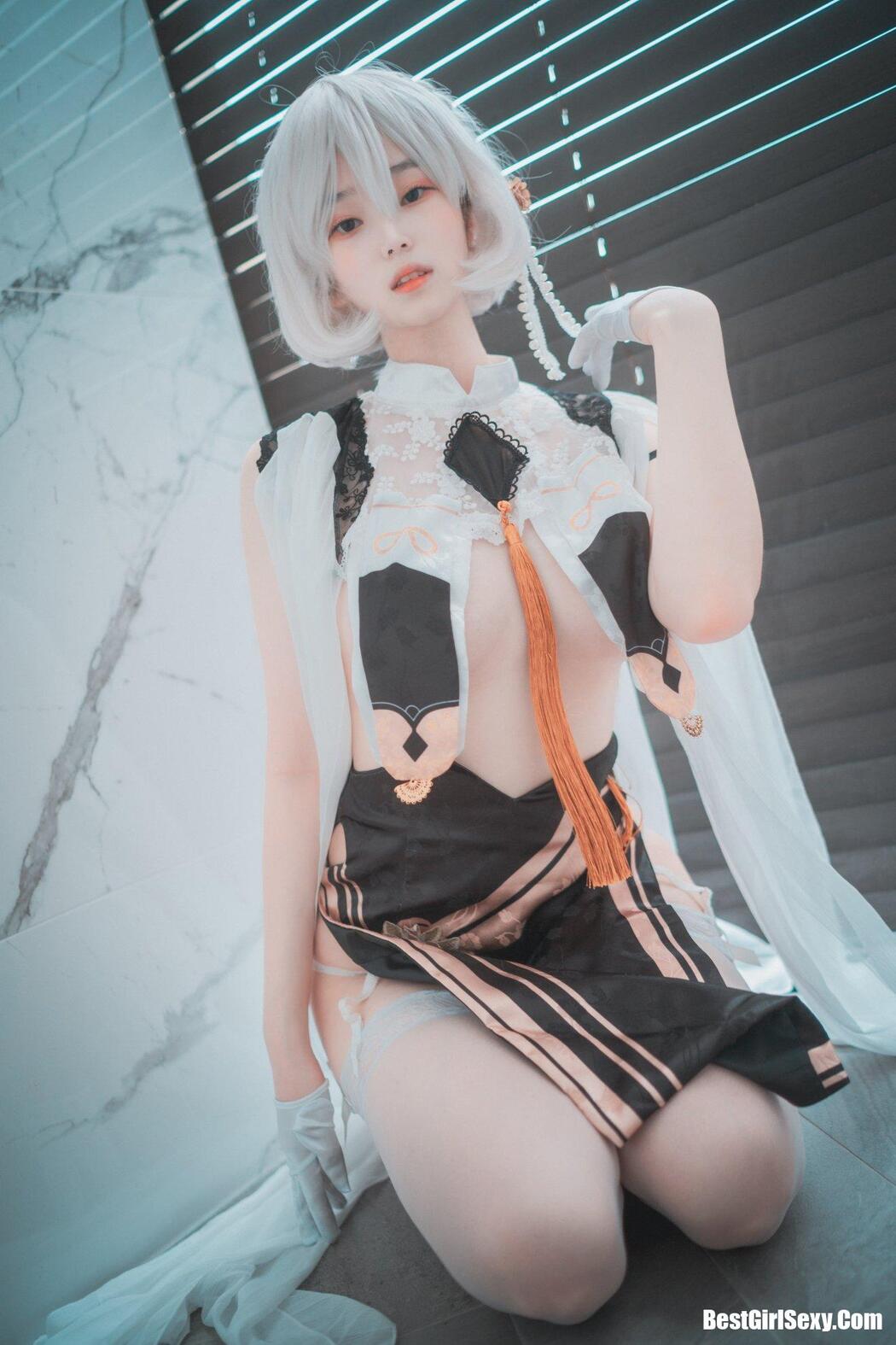 DJAWA 밤비 Azur Lane HMS Sirius
