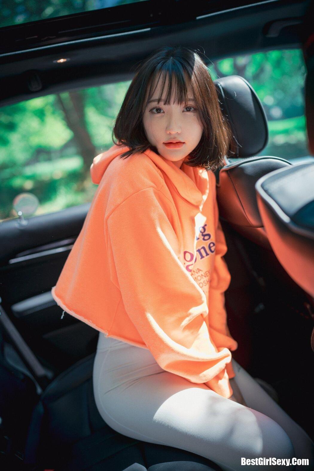 DJAWA 손예은 Naughty Trekking B