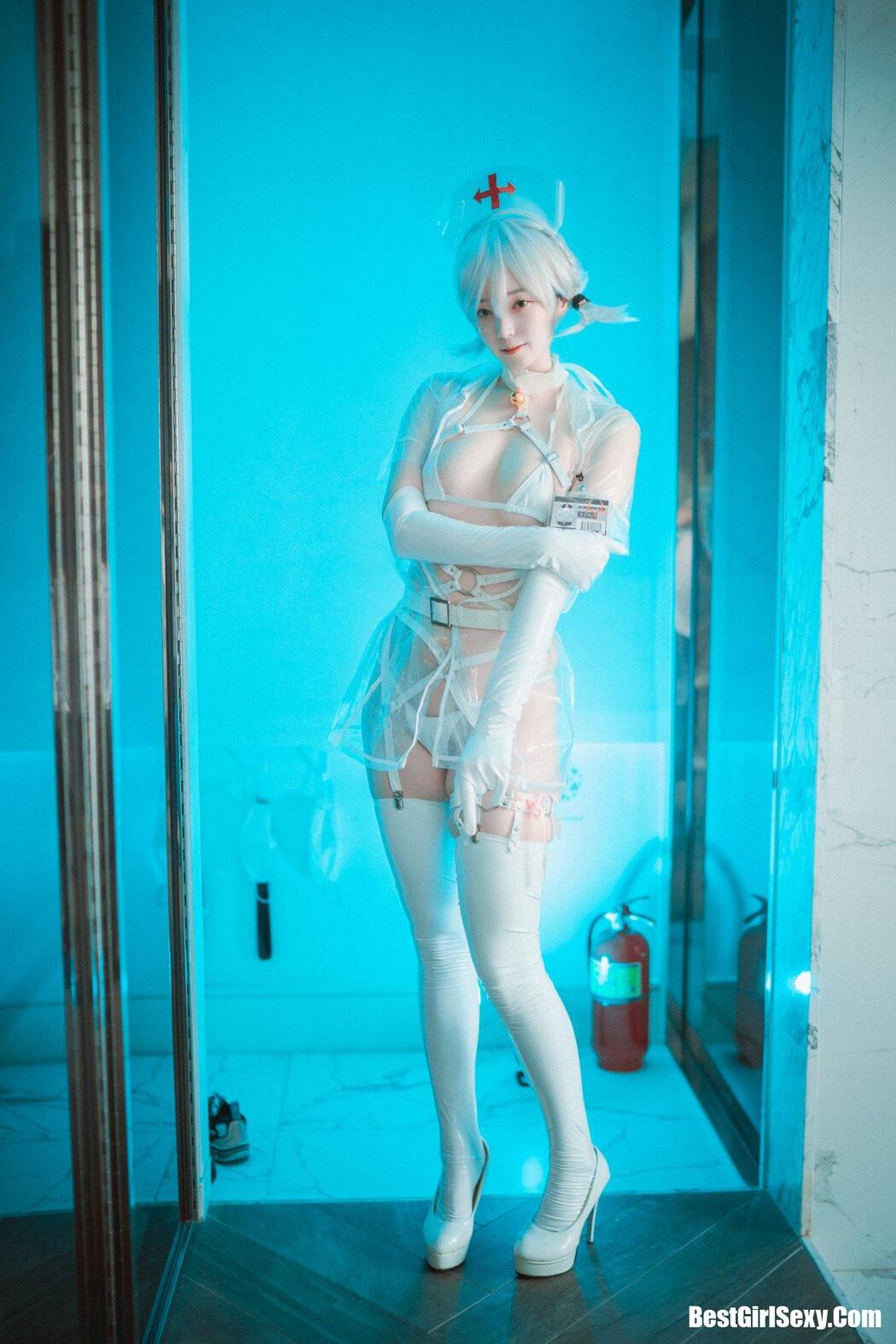 DJAWA 밤비 Nurse Nation (White ver)