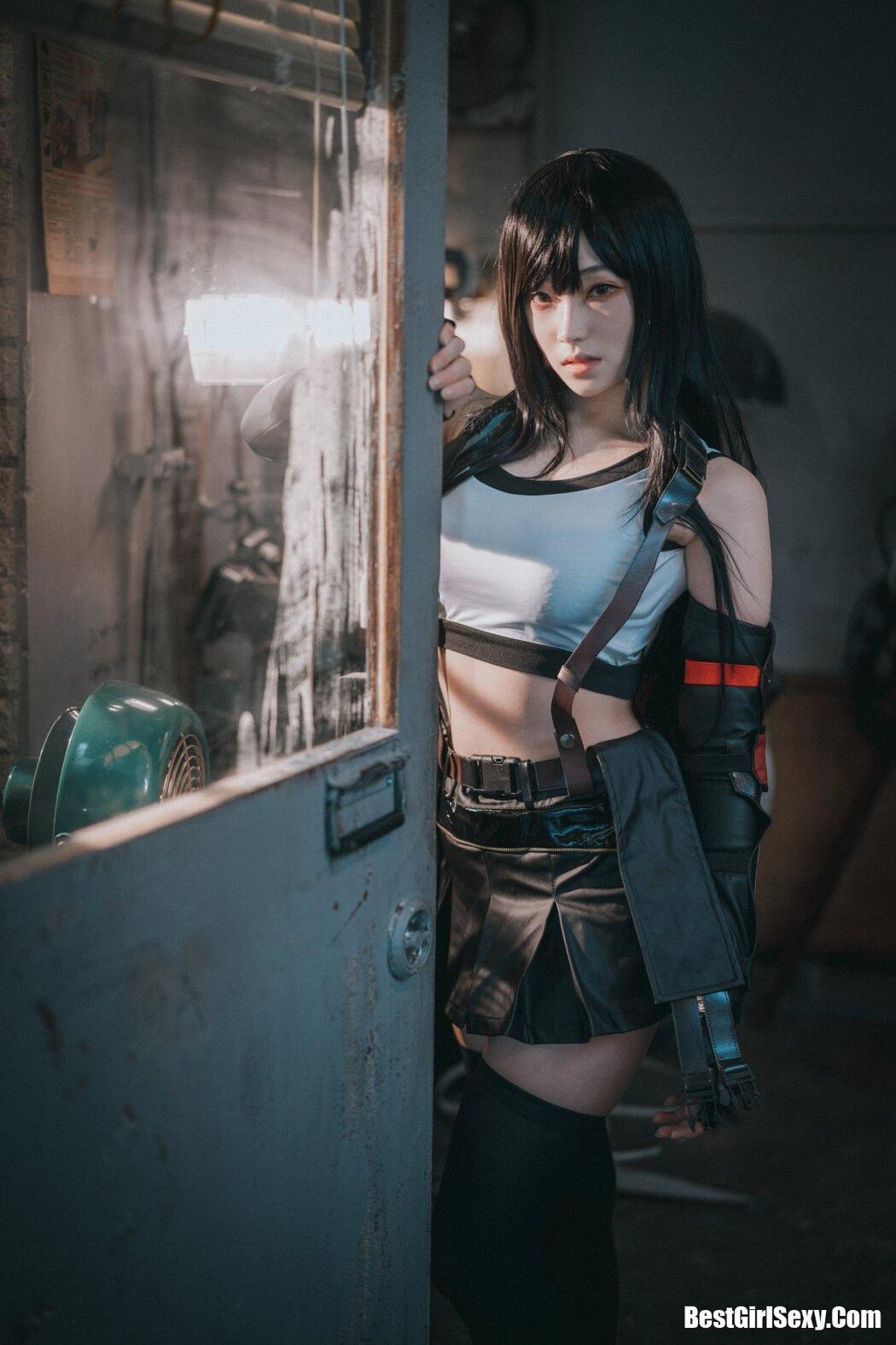 DJAWA 밤비 Tifa Lockhart