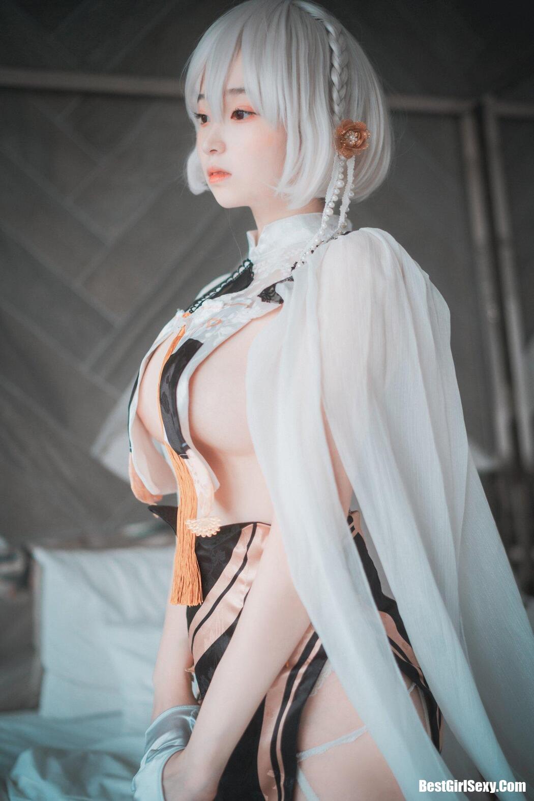 DJAWA 밤비 Azur Lane HMS Sirius