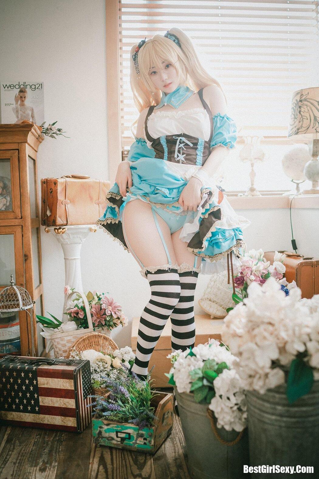 DJAWA 밤비 Alice in Glasses Cover Photo