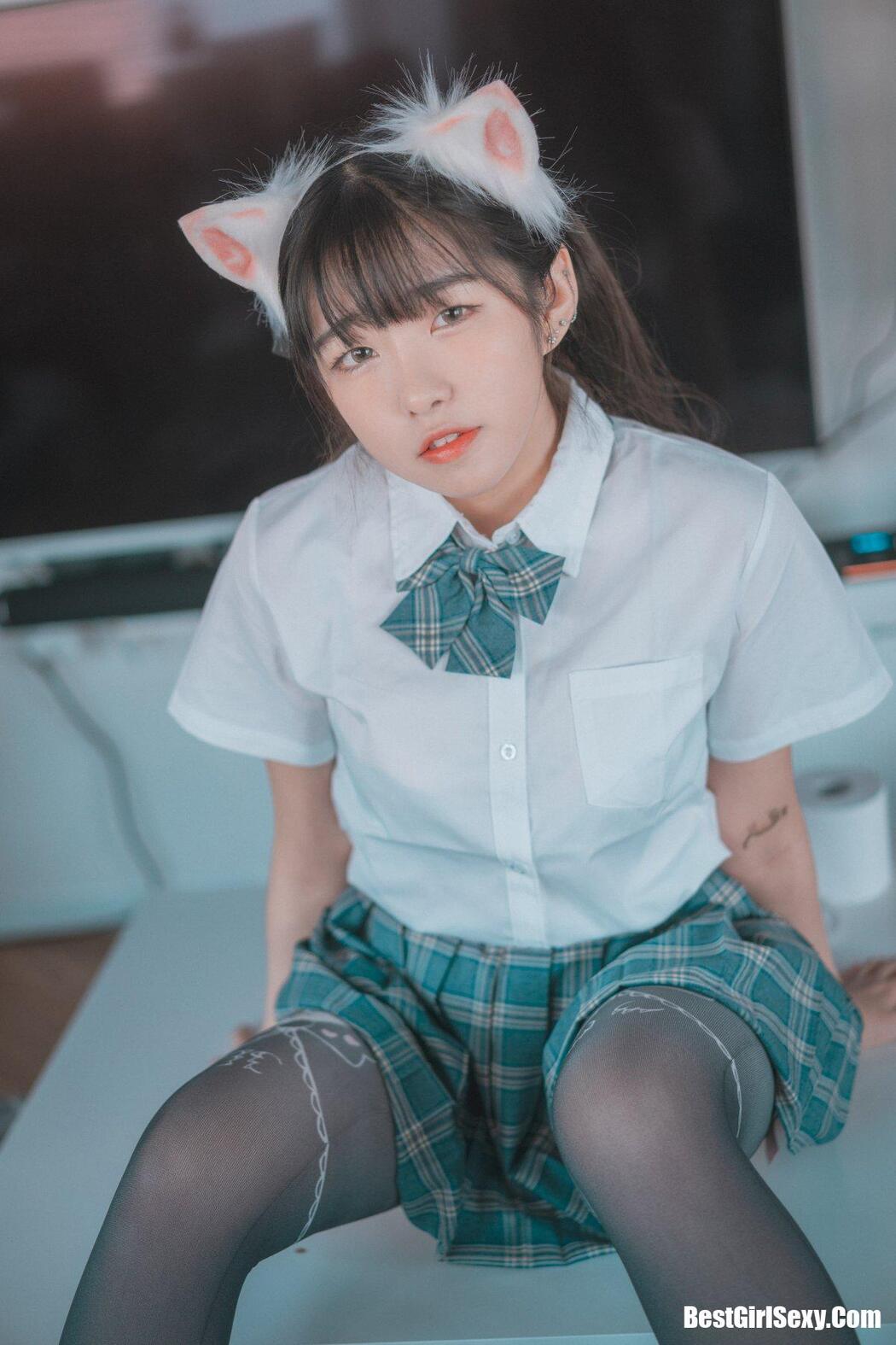 DJAWA 손손 Plug Me In
