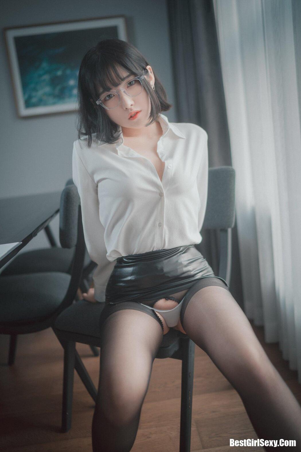 DJAWA 손손 Need Your Approval