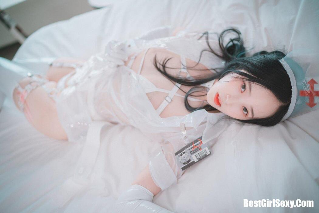 DJAWA 밤비 Nurse Nation (White ver)