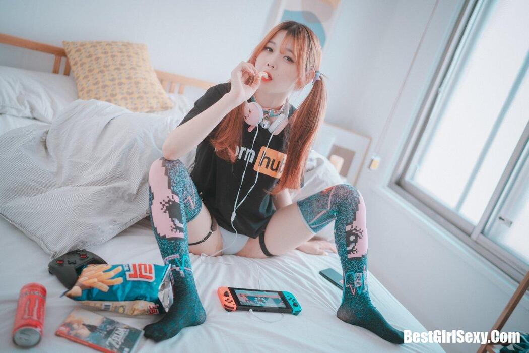 DJAWA 지아 Porn Hub Girl (Black ver)