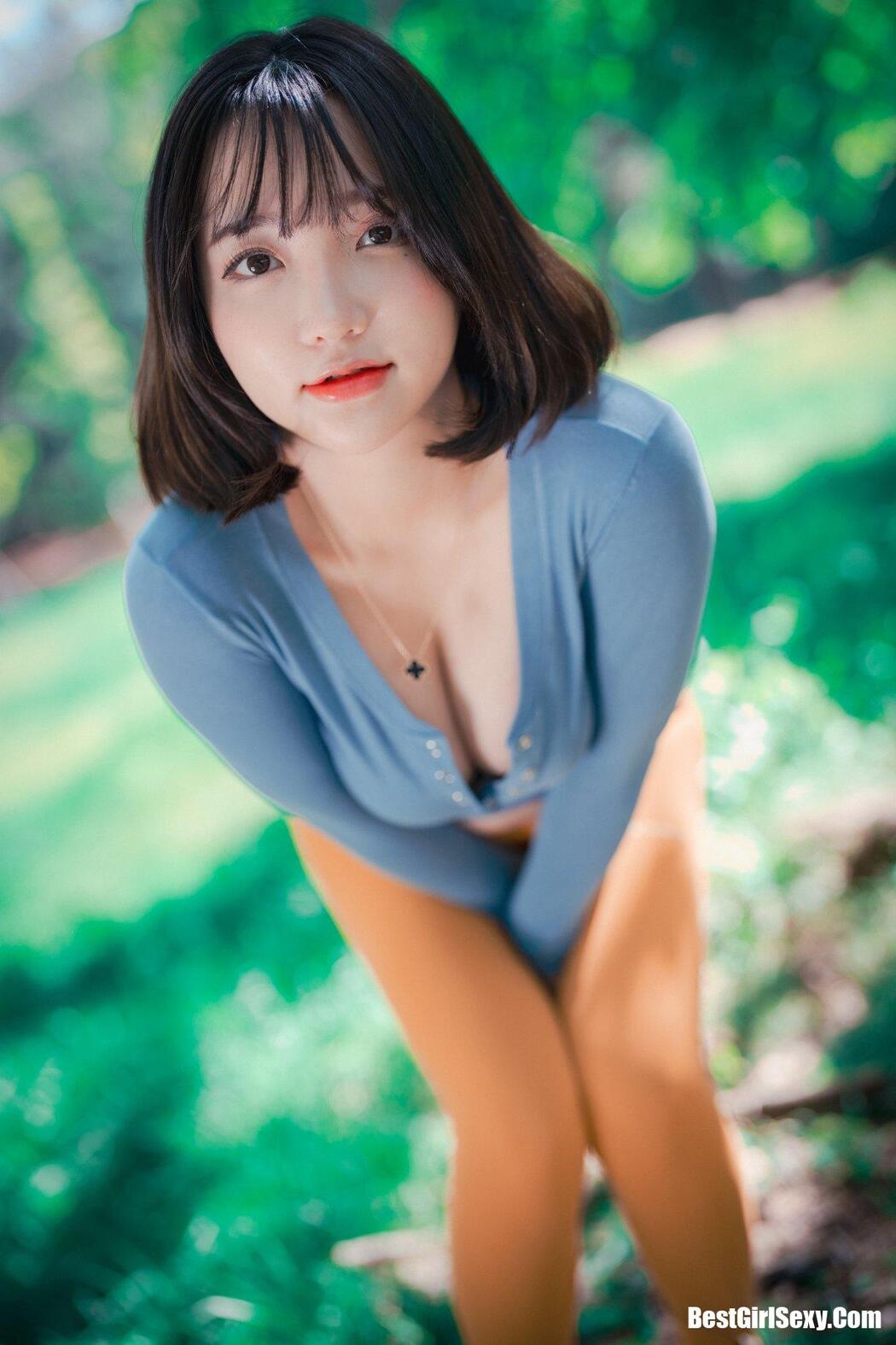 DJAWA 손예은 Naughty Trekking A