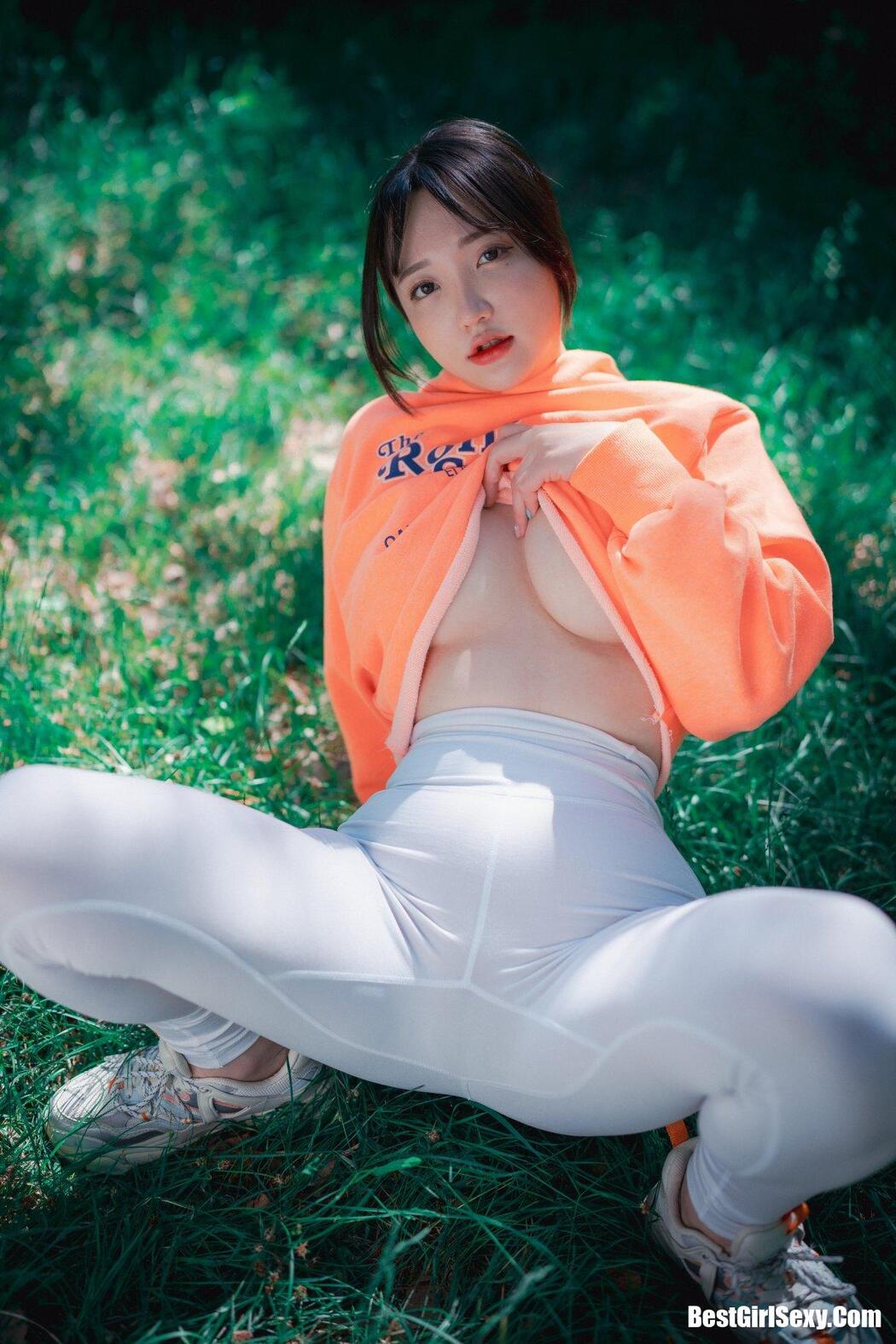 DJAWA 손예은 Naughty Trekking B