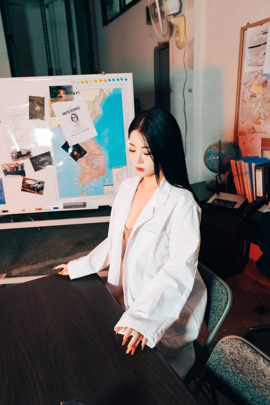 Loozy Bomi 보미 – Secret Treatment B