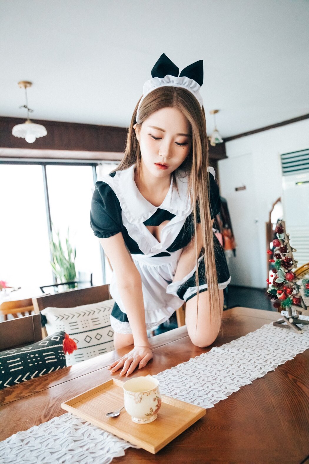Loozy Bomi 보미 – Maid Cafe S.Ver A