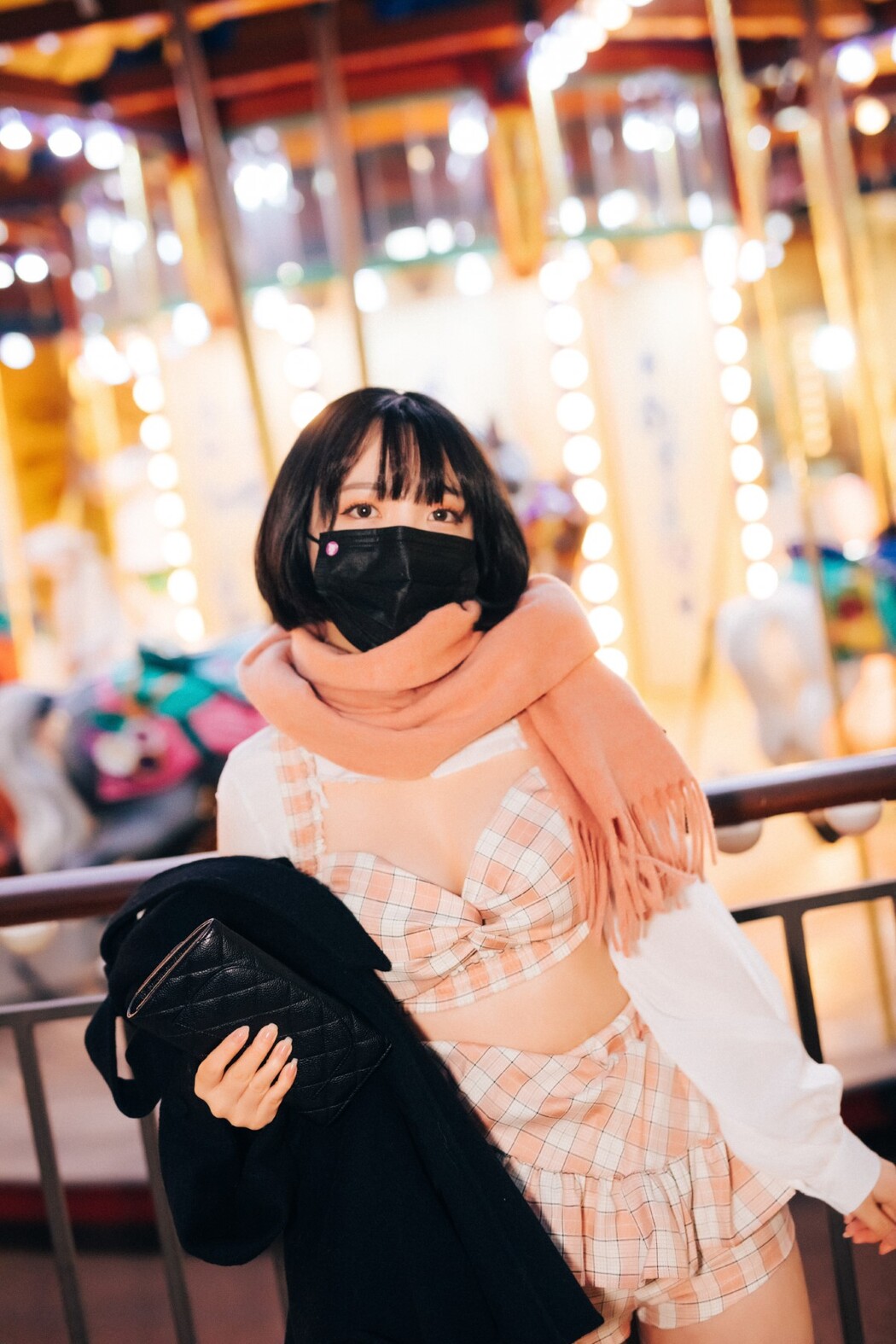 Loozy Doube Date Ye-Eun And Son Ye-Eun