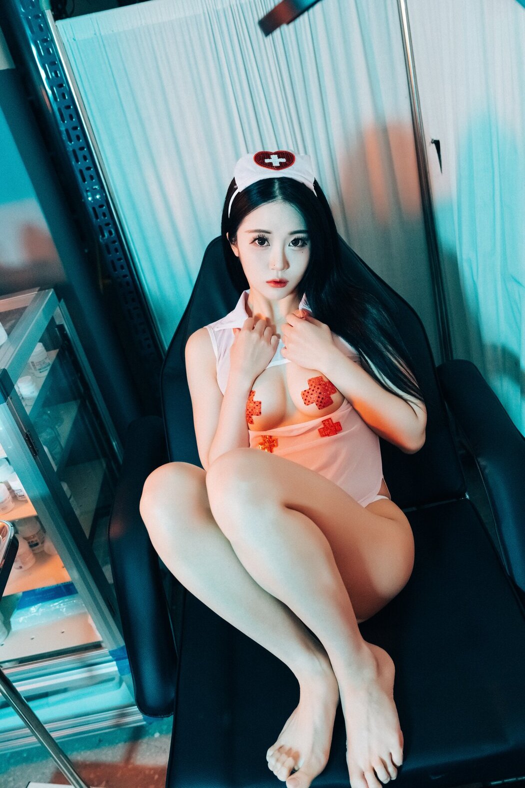 Loozy Bomi 보미 – Secret Treatment A
