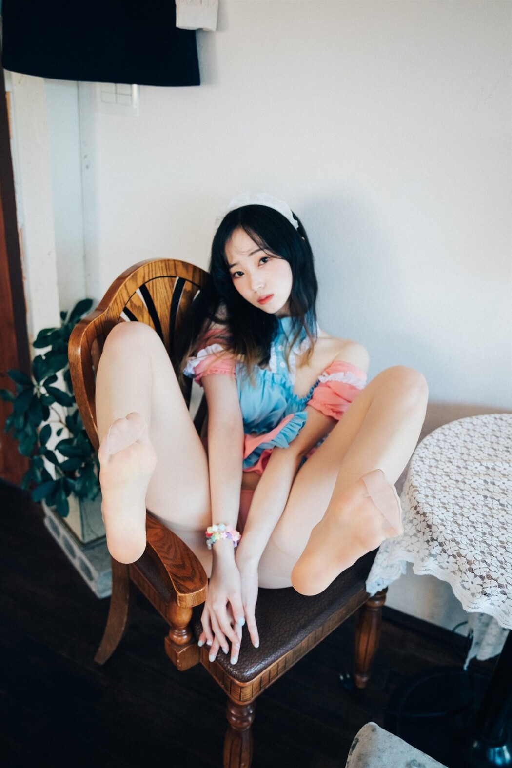 Loozy Bambi 밤비 – Cafe Alba Part 2