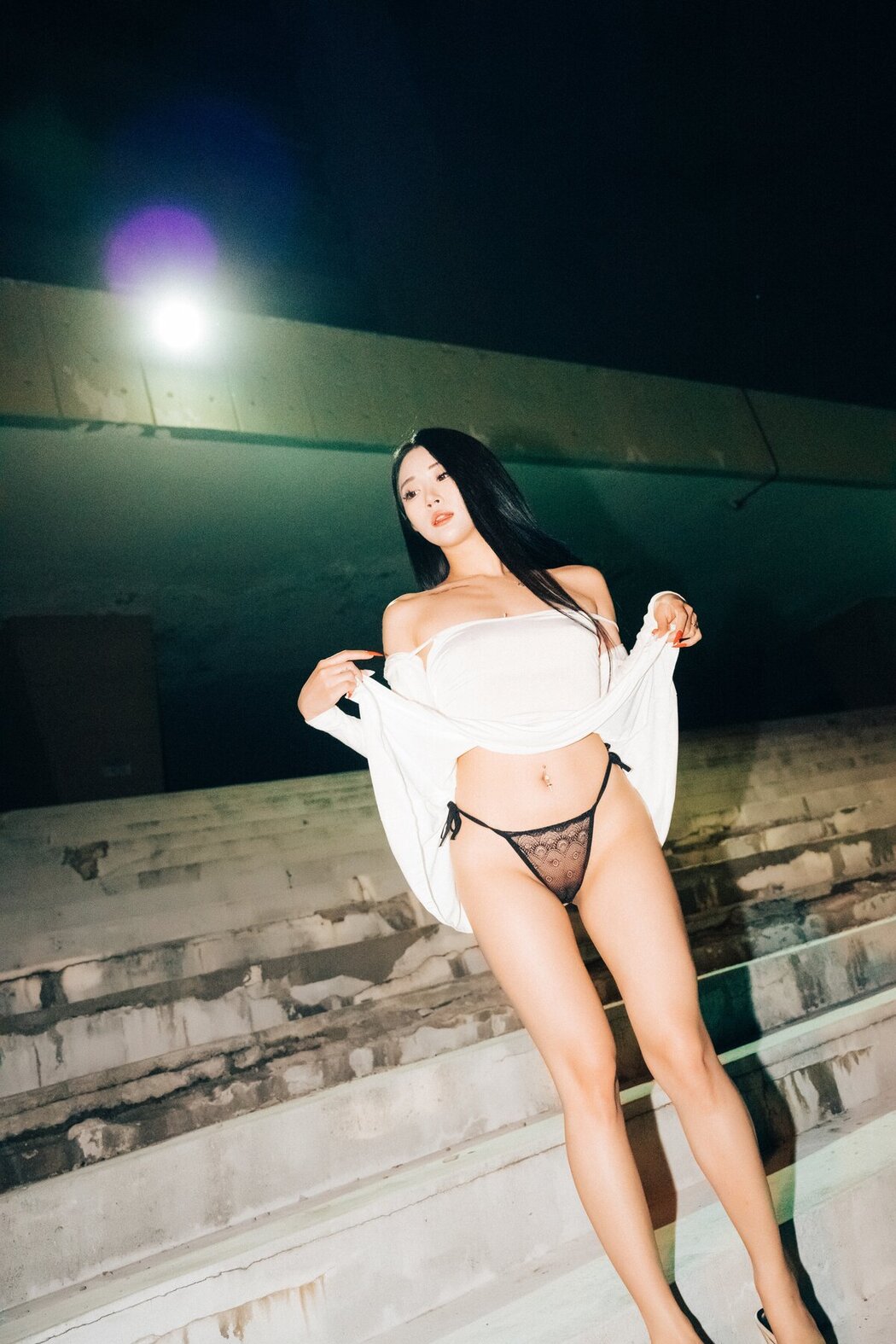 Loozy Bomi 보미 – Night Roads