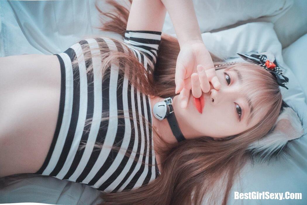 DJAWA 하나리 Catgirl in Stripes
