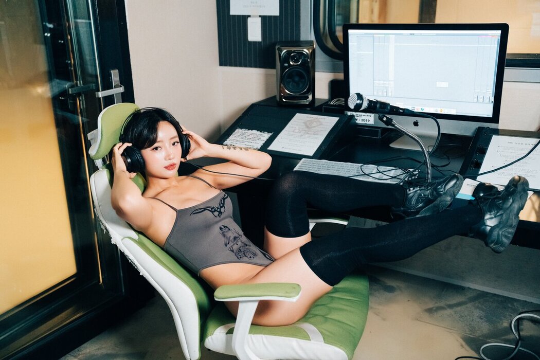Loozy Booty Queen – Nude Recording A