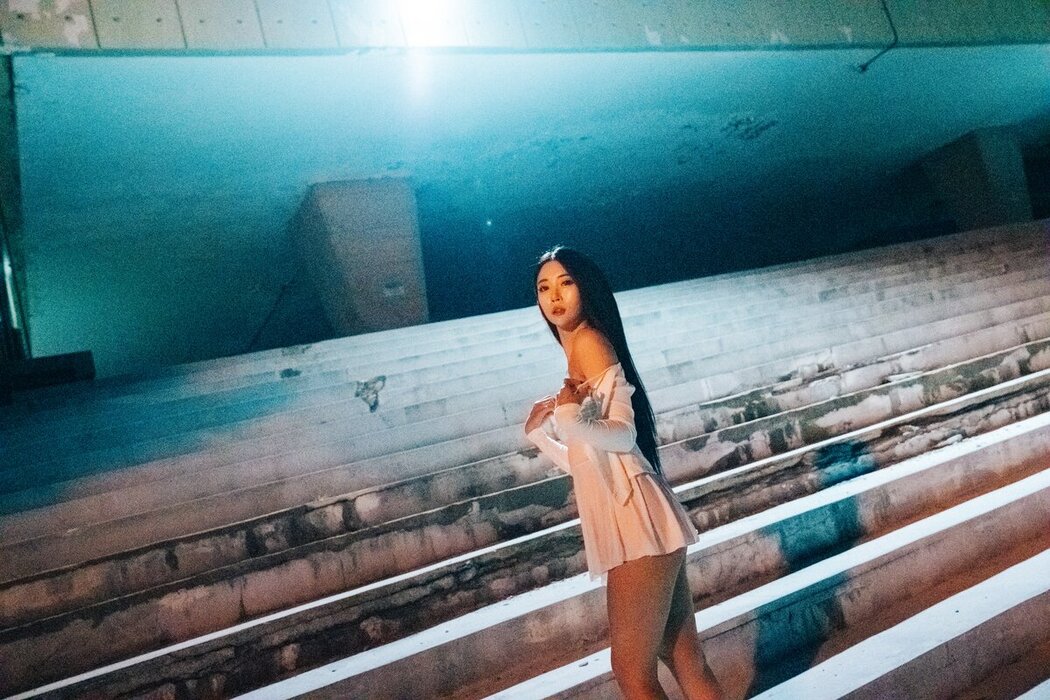 Loozy Bomi 보미 – Night Roads