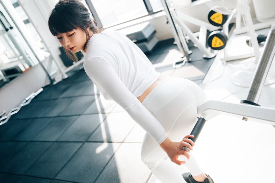 Loozy Kissme – Strip Fitness