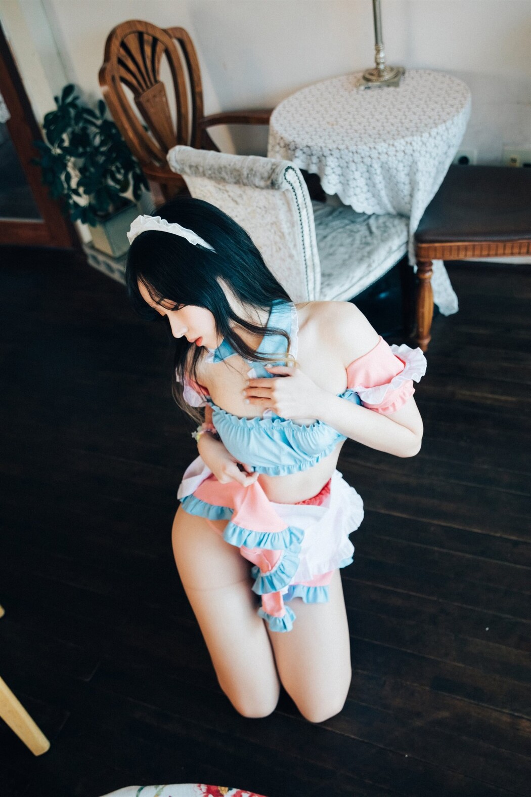 Loozy Bambi 밤비 – Cafe Alba Part 2