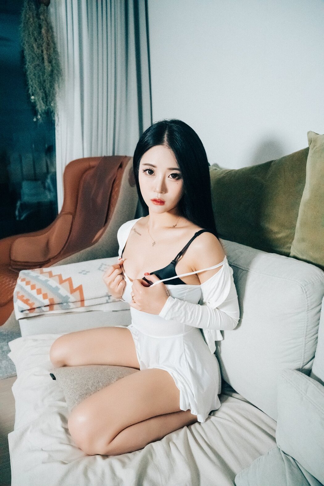Loozy Bomi – You Bomi A