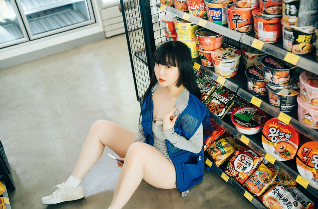 Loozy Doyeon – Convenience Store Sub Part1