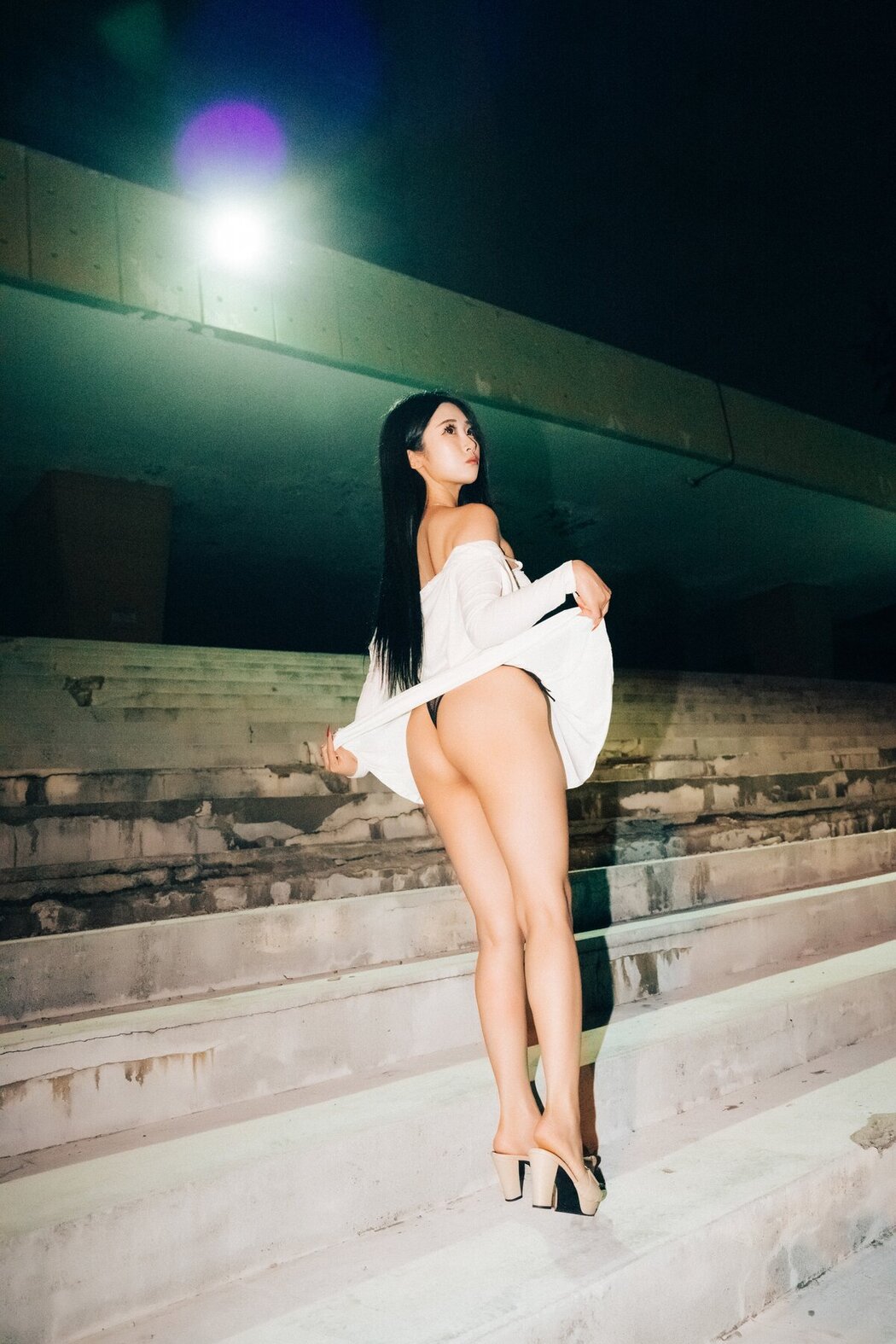 Loozy Bomi 보미 – Night Roads