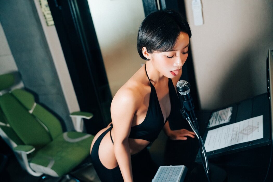 Loozy Booty Queen – Nude Recording A