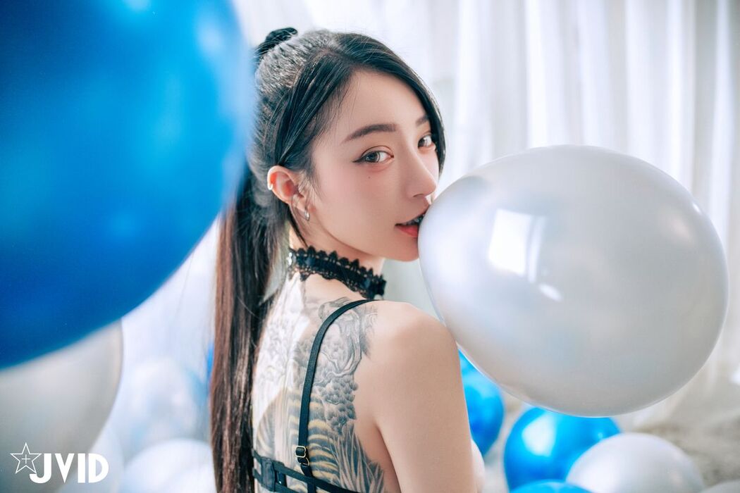 JVID Piao Piao Ge 飄飄哥 &#8211; 最狂尺度生日特輯 極細丁無膚膠 色色の裸體生日趴－飄飄 慶生被脫光光塗抹奶油 超細線丁無膚膠擠出誘人駱駝蹄 屁股翹高背後位視角超色慾 超誘人裸體奶油慶生影片熱映中 Part02 (63P)