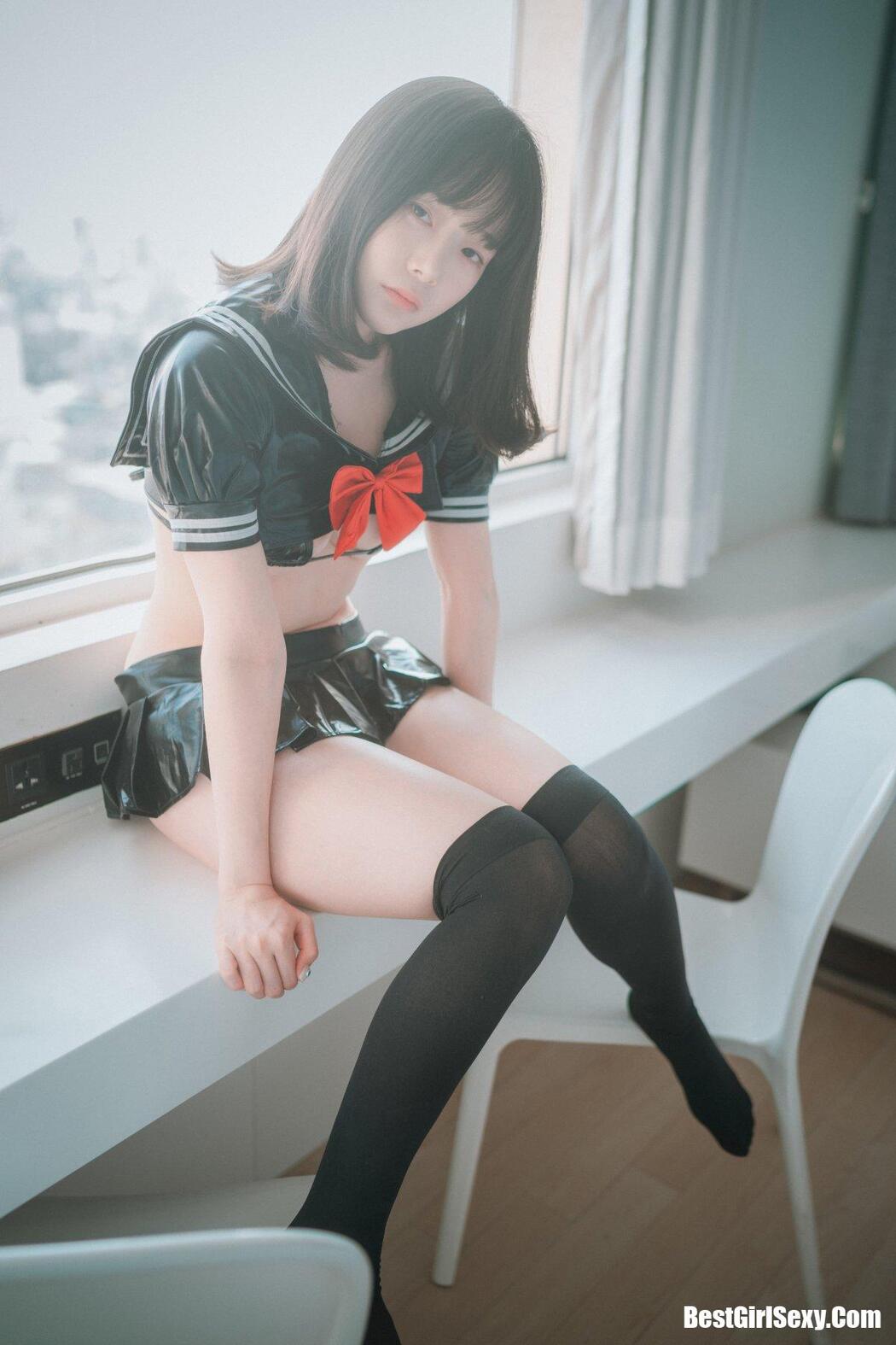 DJAWA 피아 Leather Black Schoolgirl