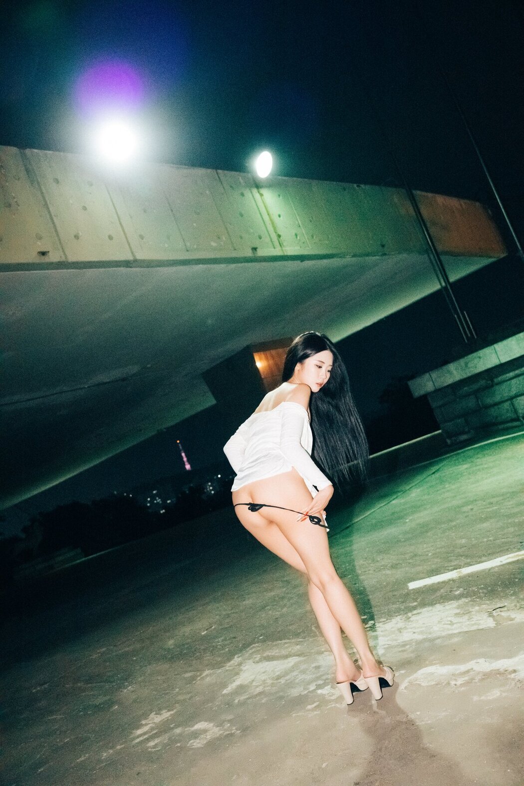 Loozy Bomi 보미 – Night Roads