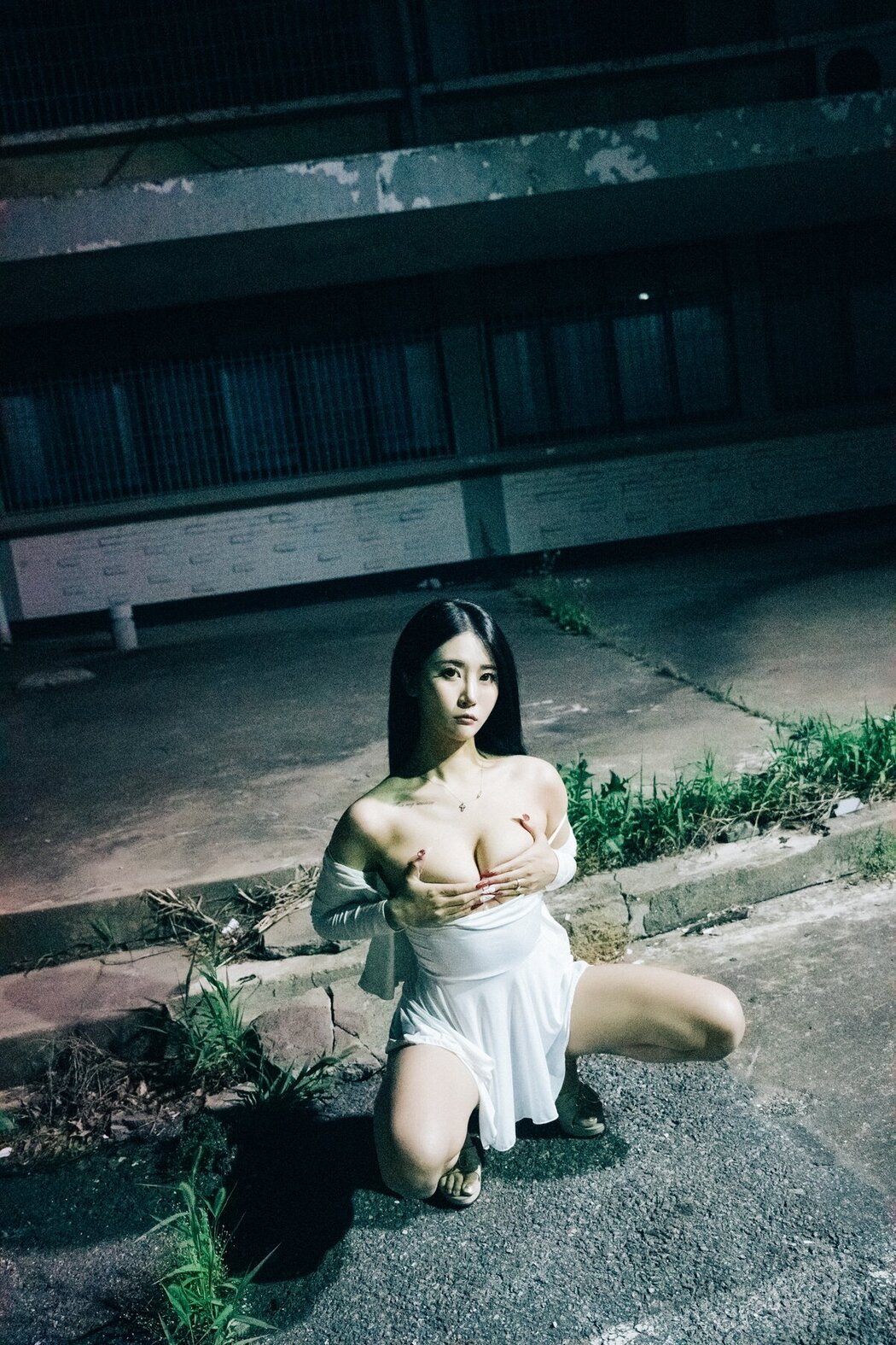 Loozy Bomi 보미 – Night Roads