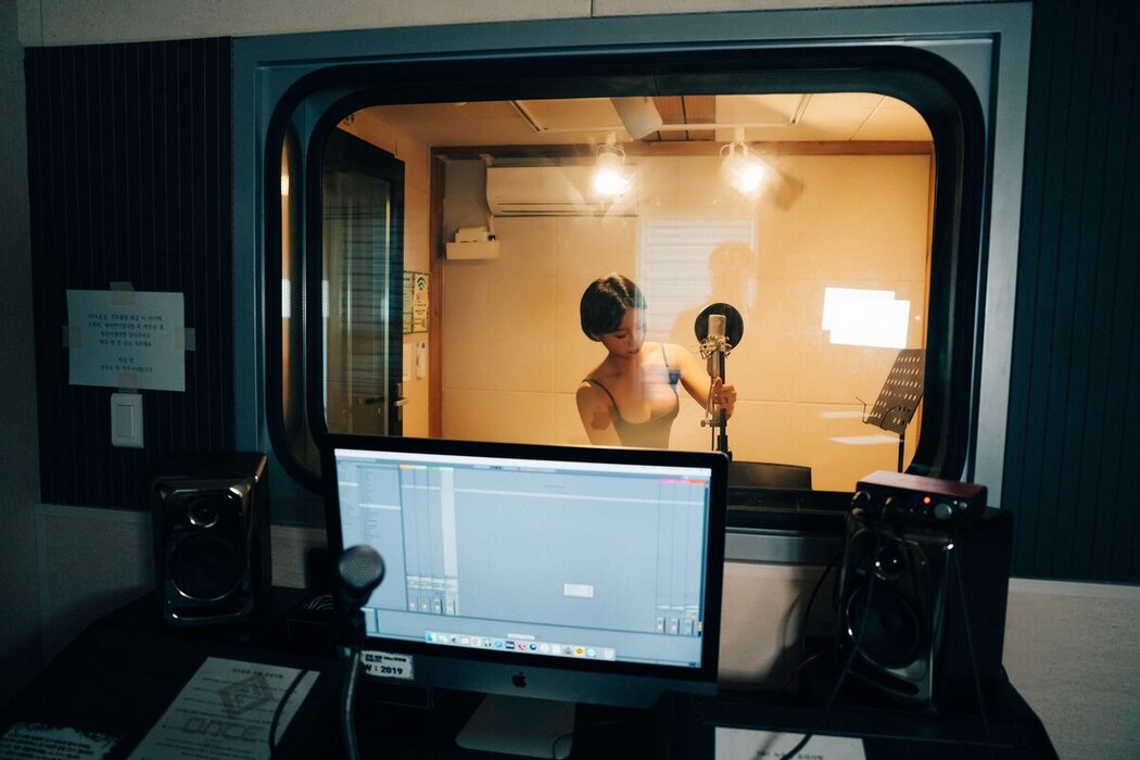 Loozy Booty Queen – Nude Recording A