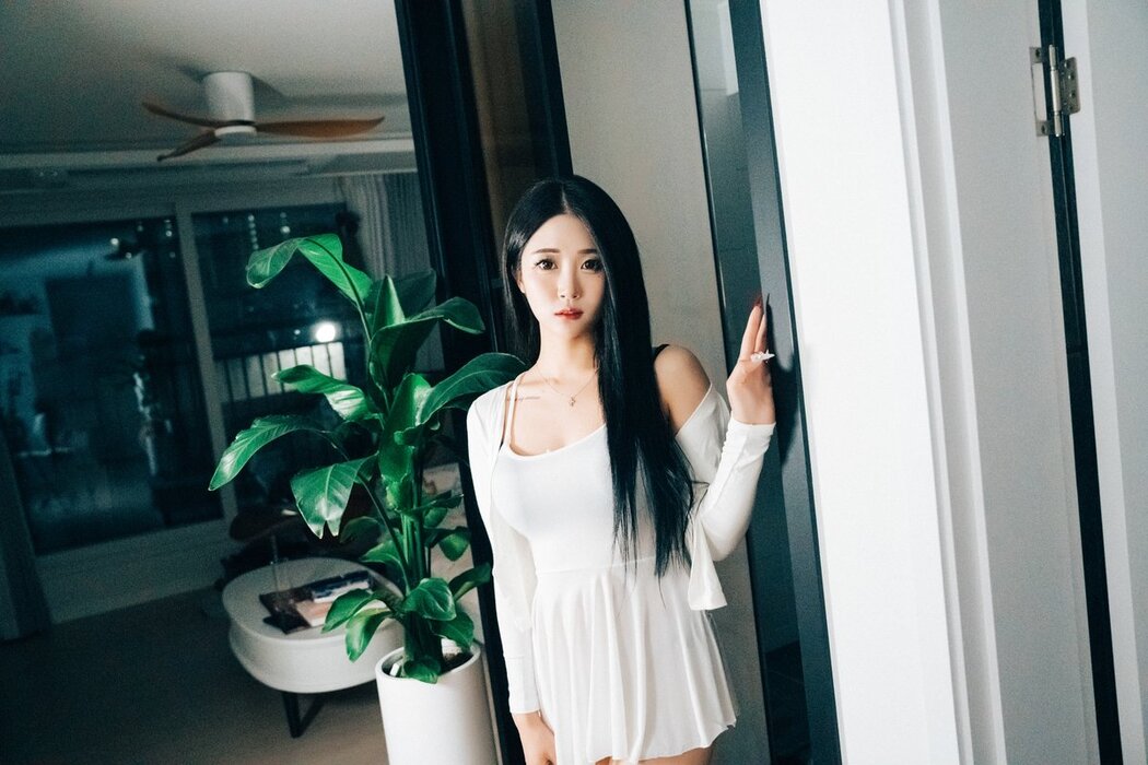 Loozy Bomi – You Bomi A