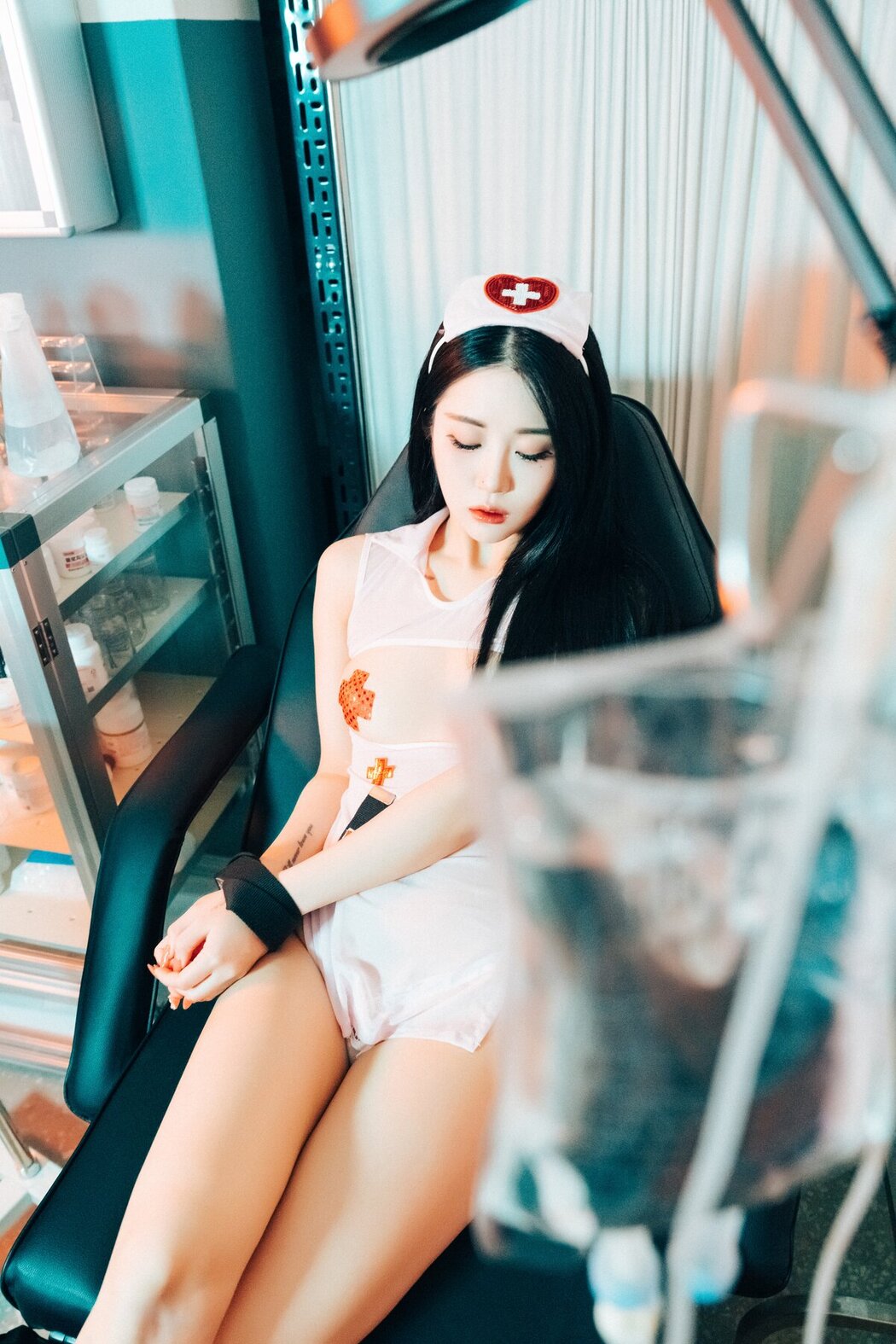 Loozy Bomi 보미 – Secret Treatment A