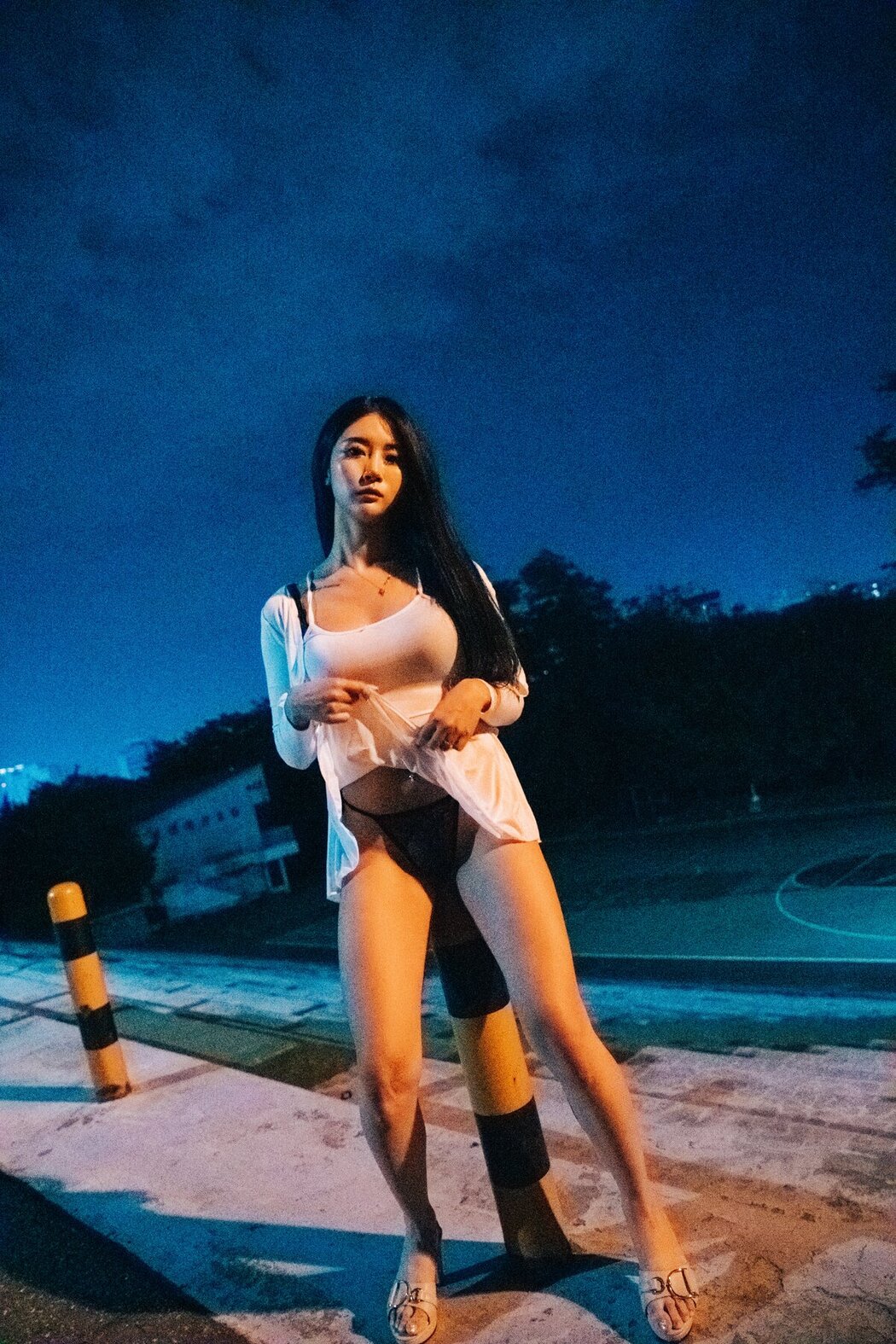 Loozy Bomi 보미 – Night Roads