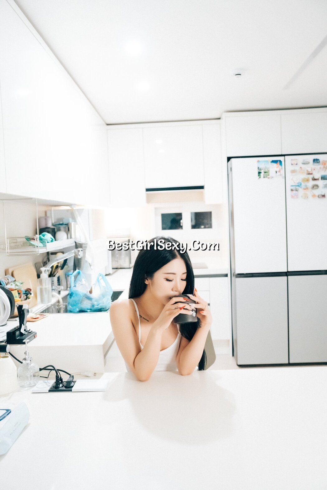 Loozy Bomi – You Bomi B