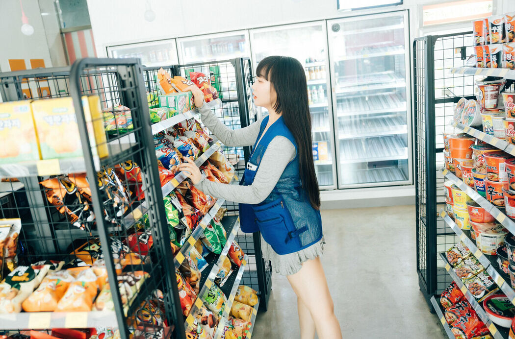 Loozy Doyeon – Convenience Store Sub Part1