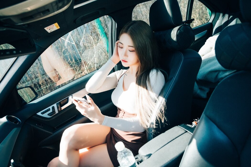 Loozy Bomi 보미 – Girlgroup Yanos S.Ver