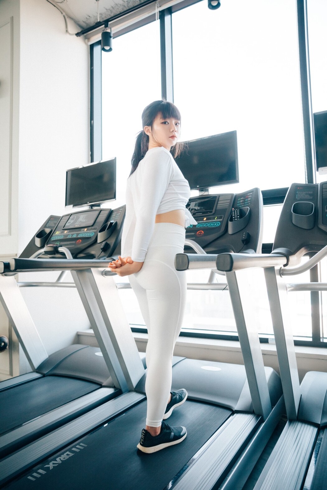 Loozy Kissme – Strip Fitness