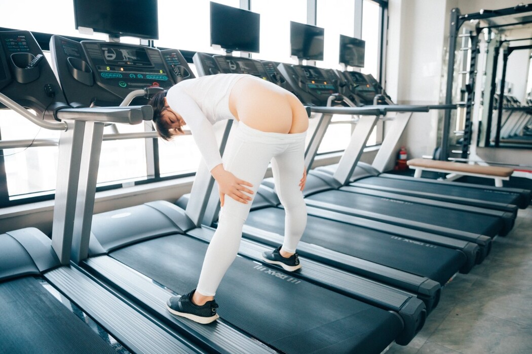 Loozy Kissme – Strip Fitness