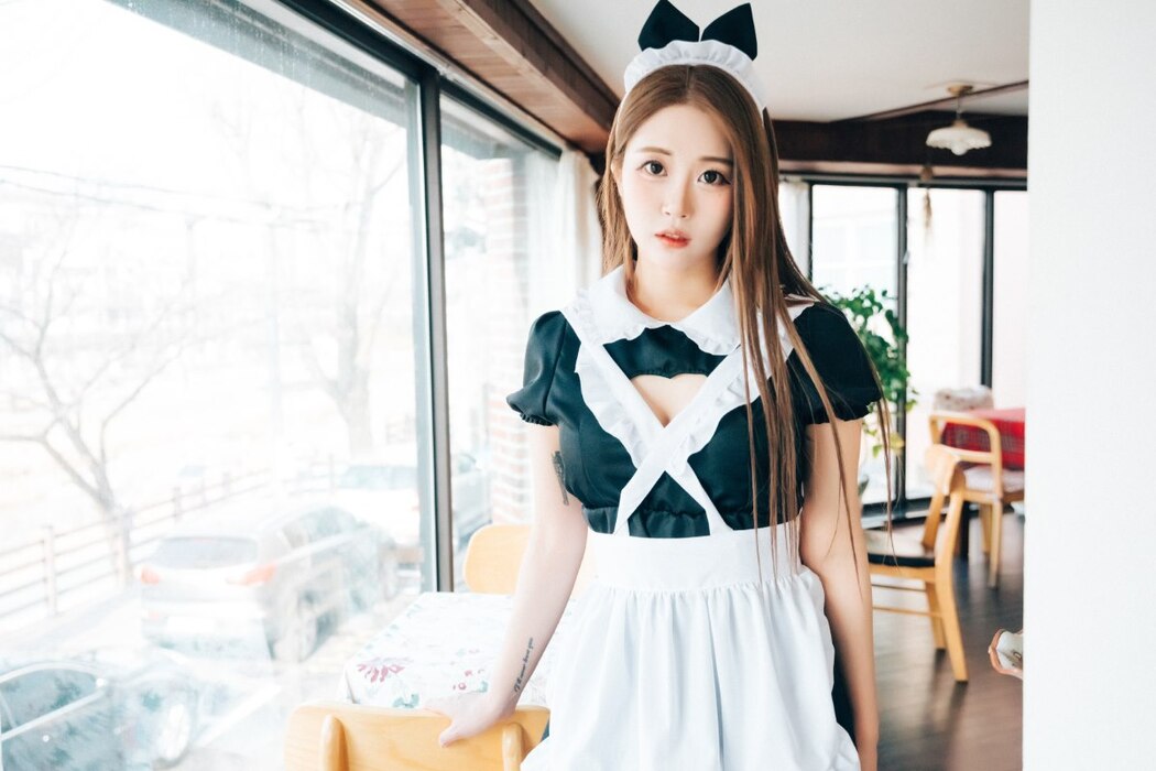 Loozy Bomi 보미 – Maid Cafe S.Ver A